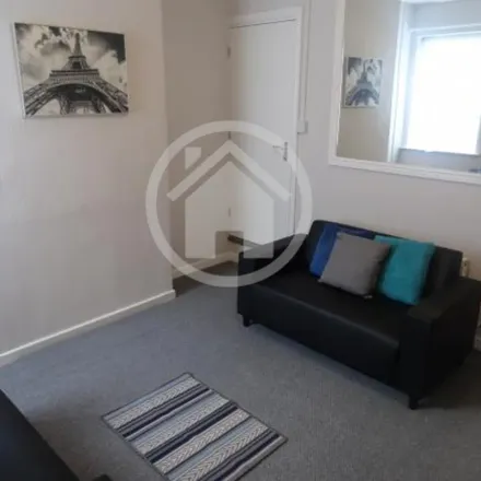 Image 3 - Half Cup, 22-23 Bartholomew Close, London, EC1A 7BB, United Kingdom - Apartment for rent