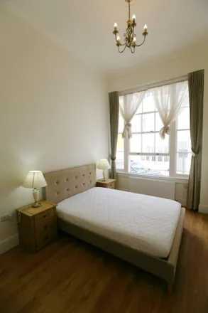 Image 6 - 64 Gloucester Terrace, London, W2 3HH, United Kingdom - Apartment for rent