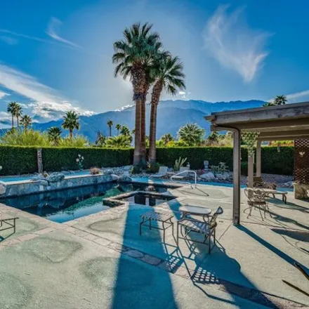 Image 2 - 1173 East Louise Drive, Palm Springs, CA 92262, USA - House for sale