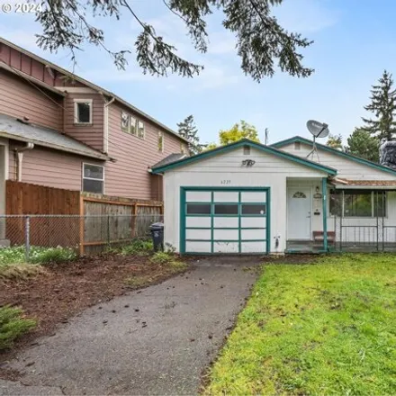 Buy this 3 bed house on 6225 Southeast Ramona Street in Portland, OR 97206