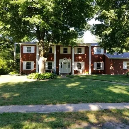 Buy this 4 bed house on 13 Royal Place in Summersville, Mount Vernon