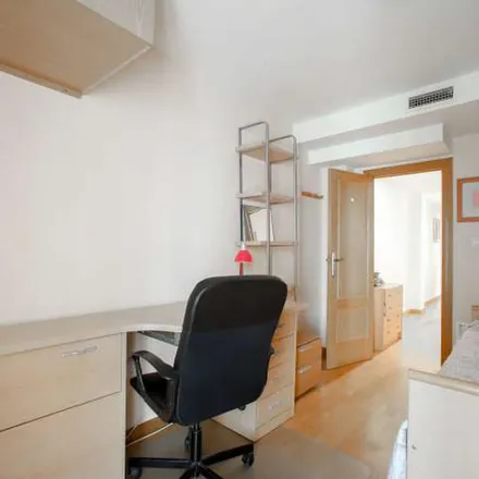 Image 5 - Carrer de Rafael Cort, 46005 Valencia, Spain - Apartment for rent
