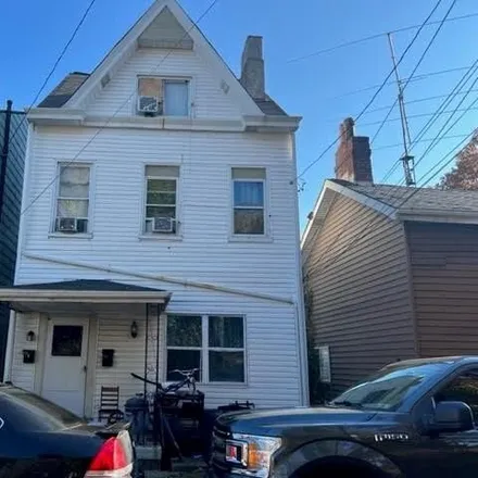 Buy this studio house on 1938 Lithgow Avenue in Pittsburgh, PA 15214