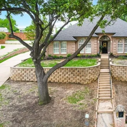 Buy this 3 bed house on 2307 Eagle Park Lane in Arlington, TX 76011