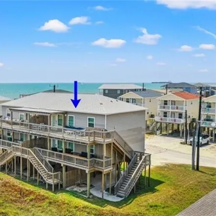 Buy this 2 bed condo on 100 Howard Avenue in Surfside Beach, Brazoria County