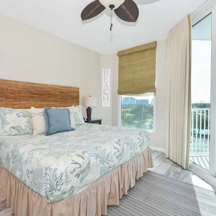 Rent this 2 bed condo on Destin