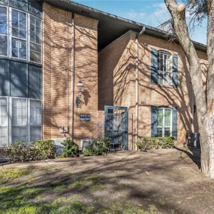 Rent this 3 bed condo on 6033 East University Boulevard in Dallas, TX 75206
