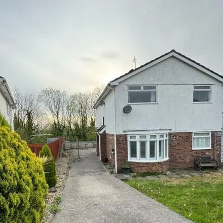 Buy this 4 bed house on Highfields in Bridgend, CF31 2PA