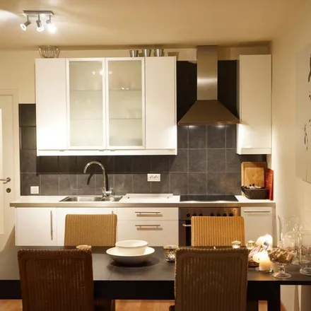 Rent this 2 bed apartment on Ten Hovelaan 1;3;5 in 3000 Leuven, Belgium
