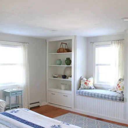 Rent this 2 bed apartment on Nantucket