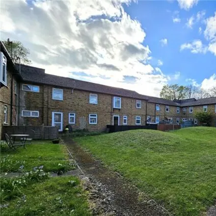Image 7 - Bridgemead, Frimley, GU16 7EW, United Kingdom - Apartment for sale