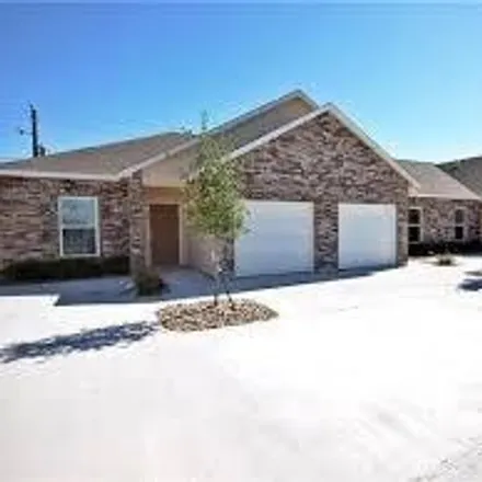 Image 1 - 916 Moore Avenue, Doyle Addition Colonia, Portland, TX 78374, USA - Townhouse for rent