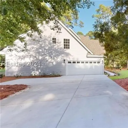 Image 2 - 30 Wade Hampton Dr, Beaufort, South Carolina, 29907 - House for sale