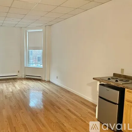 Rent this studio apartment on 854 Beacon St