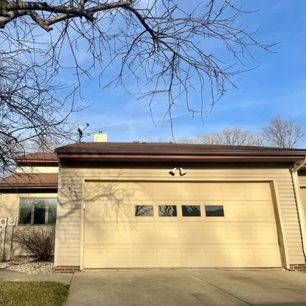 Buy this 3 bed condo on 301 Woodmar Heights in Fort Dodge, IA 50501