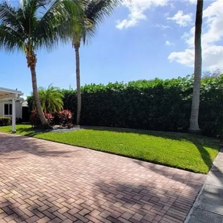 Image 2 - 5374 Northeast 4th Avenue, North Andrews Gardens, Broward County, FL 33334, USA - House for sale