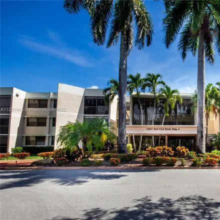 Image 3 - 16251 Golf Club Road, Weston, FL 33326, USA - Apartment for rent