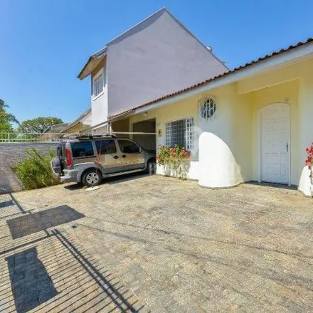 Buy this 5 bed house on Rua Professor Lindolfo da Rocha Pombo 387 in Bacacheri, Curitiba - PR