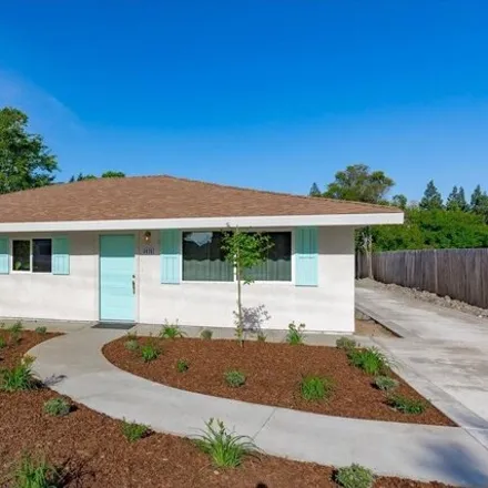 Buy this 4 bed house on 5624 Walnut Avenue in Sacramento County, CA 95662