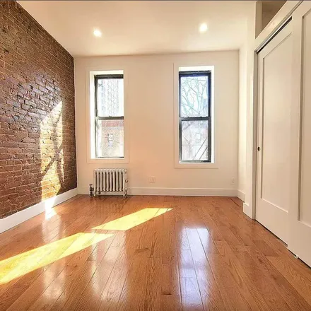 Rent this 1 bed apartment on 152 East 94th Street in New York, NY 10128