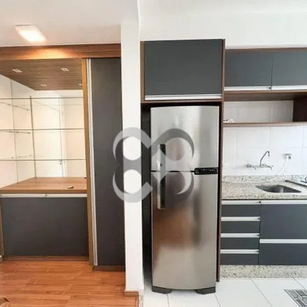 Buy this 2 bed apartment on Rua Ernâni Lacerda de Athayde in Palhano, Londrina - PR