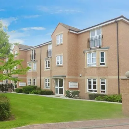 Rent this 2 bed room on 32-66 Royal Troon Mews in City Fields, Newton Hill