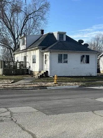 Buy this 3 bed house on 421 South 2nd Avenue in St. Anne, Kankakee County