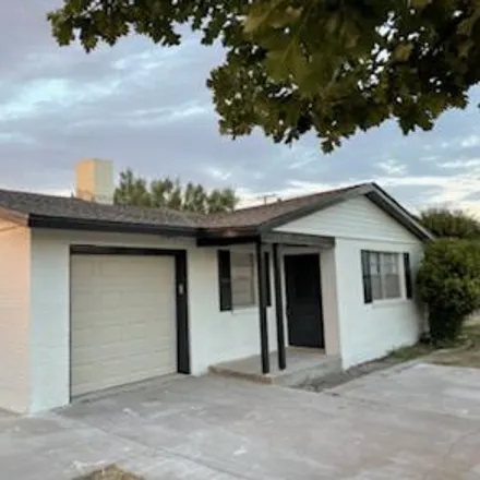 Rent this 3 bed house on 3416 Baumann Ave
