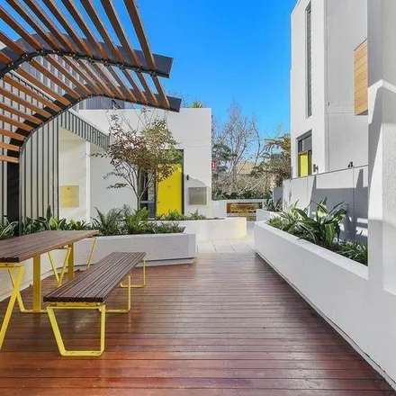 Image 1 - IGA, Newcombe Street, Paddington NSW 2021, Australia - Apartment for rent