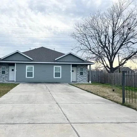 Rent this 3 bed house on 8014 Sexton Street in Houston, TX 77028