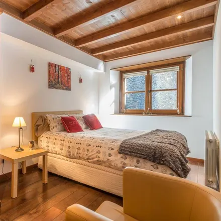 Rent this 2 bed apartment on 25598 Baqueira