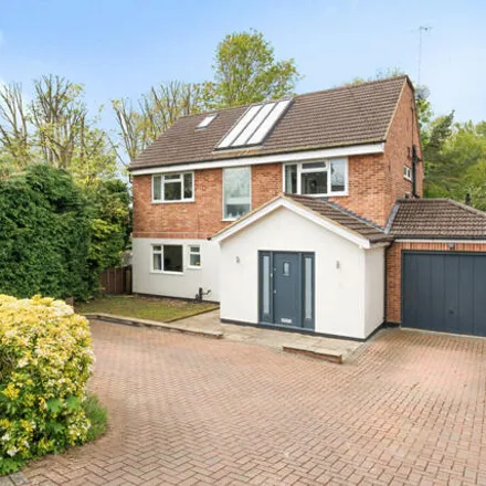 Buy this 5 bed house on Cranmer Close in Elmbridge, KT13 0SR