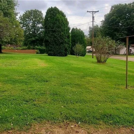 Image 3 - South 2nd Street, Byesville, Guernsey County, OH 43723, USA - House for sale