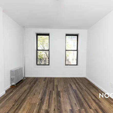 Image 4 - 1822 George Street, New York, NY 11385, USA - Apartment for rent