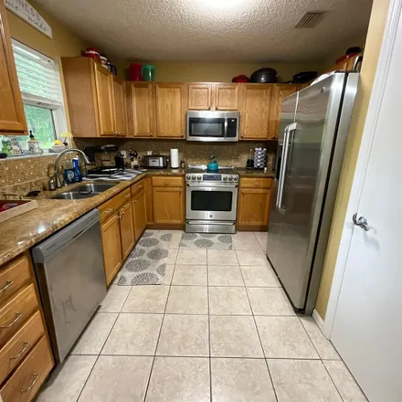 Image 4 - 108 Cherry Blossom Lane, The Villages, FL 32159, USA - Room for rent