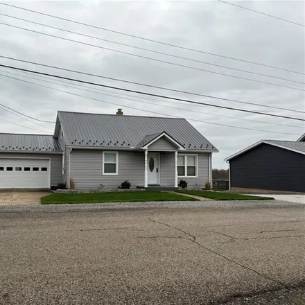 Buy this 3 bed house on 168 Mary Street in Jefferson County, OH 43952