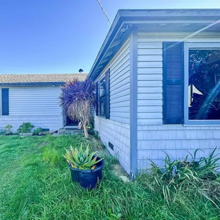 Buy this 2 bed house on 649 East Coolidge Avenue in Crescent City, CA 95531