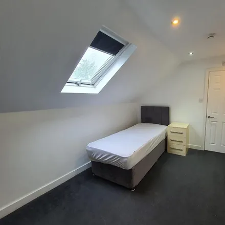 Rent this 1 bed room on Queens Road in City Centre, Doncaster