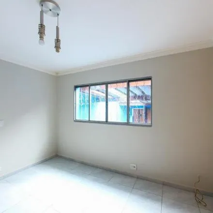 Rent this 4 bed house on Rua Dona Lúcia Helena in Vila Augusta, Guarulhos - SP