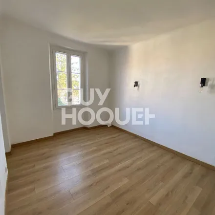 Rent this 3 bed apartment on 1 bis Rue de la République in 83170 Brignoles, France