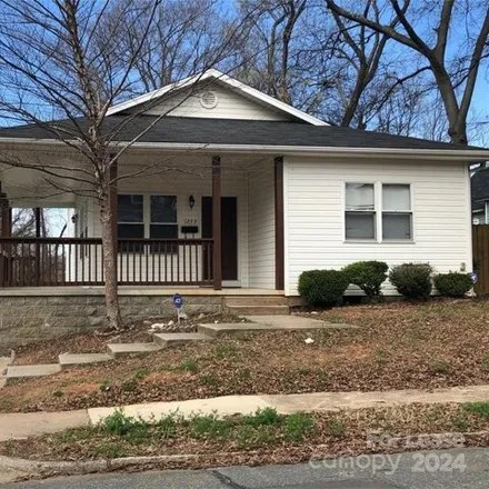 Rent this 3 bed house on 1233 Harrill Street in Charlotte, NC 28205