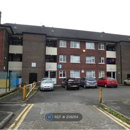 Image 5 - Rectory Lane, Prestwich, M25 1BN, United Kingdom - Apartment for rent