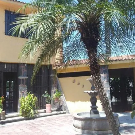 Buy this 5 bed house on Calle Brisas de Florida in U.H. Valle Verde, 62590 Temixco