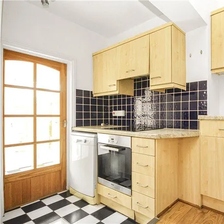 Image 3 - St. Mark's Road, London, CR4 2LF, United Kingdom - House for rent