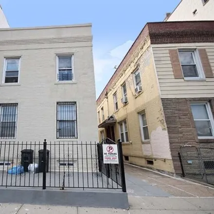 Buy this 8 bed duplex on 819 5th Avenue in New York, NY 11232