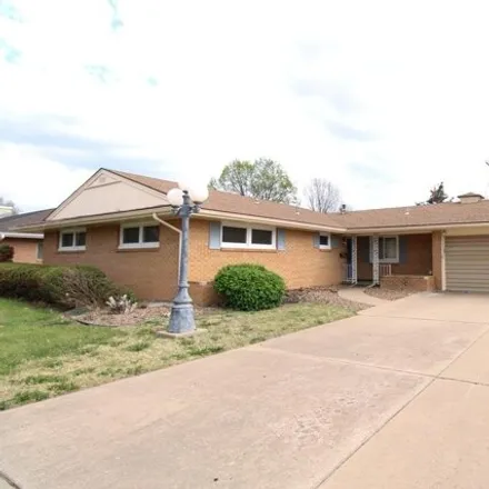 Buy this 3 bed house on 862 Millwood Drive in Salina, KS 67401