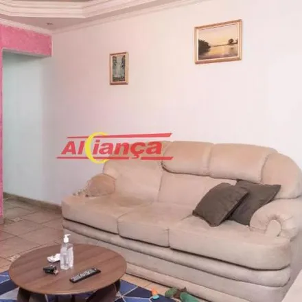 Rent this 3 bed house on Rua Nove in Morros, Guarulhos - SP