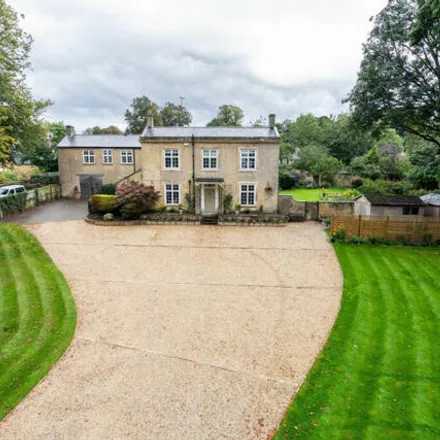 Buy this 5 bed house on Rock Hill in Chipping Norton, OX7 5BA
