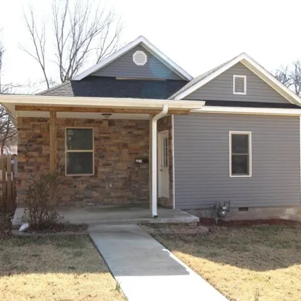 Buy this 2 bed house on 1204 Forest Street in Carthage, MO 64836