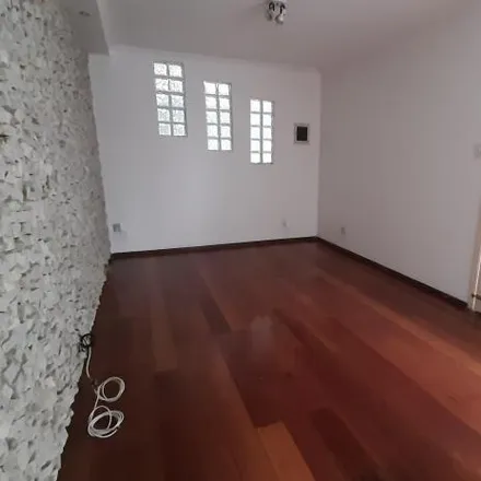 Rent this 3 bed house on Praça Nova Lapa in Vila Hamburguesa, São Paulo - SP